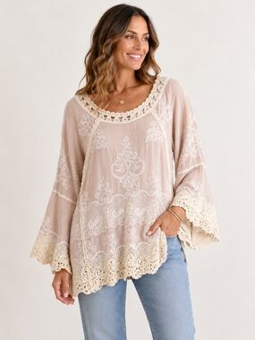 Democracy NWT Boho Embroidered Lace Tunic Blush Cream Bell Sleeve Top